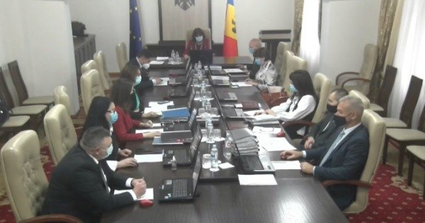 DOC/ Judecătorii specializați în domeniul combaterii traficului de ființe umane și a crimelor conexe vor fi desemnați pe о perioadă de 5 ani. Demersul procurorului general, aprobat de CSM