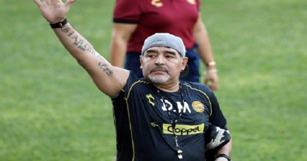 Diego Maradona, unul dintre cei mai mari fotbaliști din istoria fotbalului, a murit
