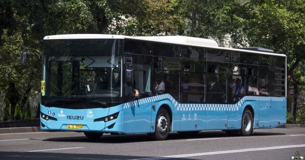 A fost anulat contractul de achiziție a celor 100 de autobuze ISUZU pentru Chișinău. Ce spune Primăria
