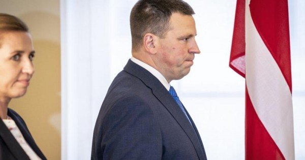 Premierul Estoniei a demisionat după un scandal uriaş de corupţie