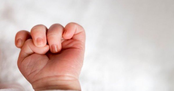 Cinci femei au născut în drum spre maternitate sau la domiciliu, în data de 11 și 12 ianuarie