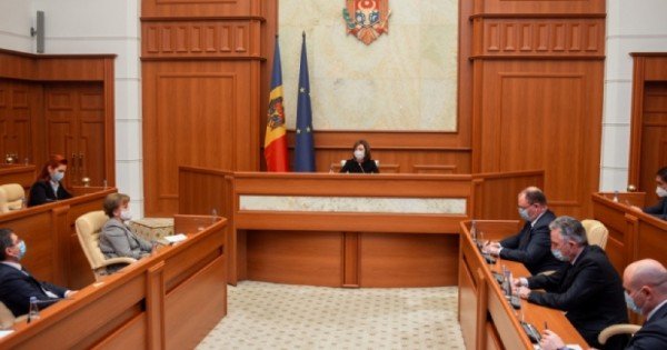 Rlive.md și R LIVE TV vor transmite în direct declarațiile de presă ale Maiei Sandu după ședința CSS