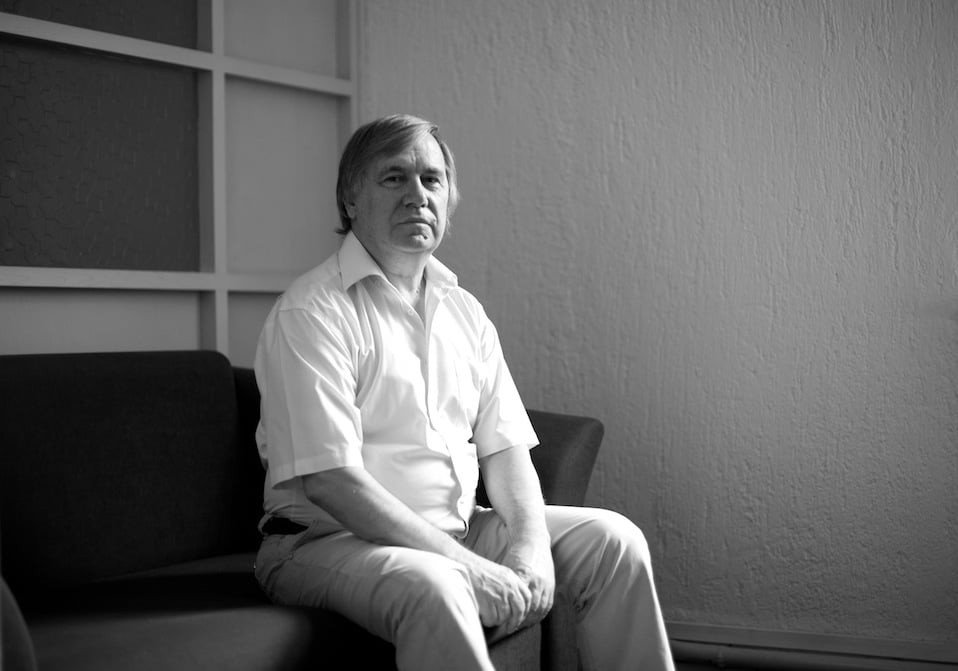 Zi de doliu național în R. Moldova. Nicolae Dabija este înmormântat astăzi