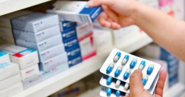 Persoanele care se tratează de Covid-19 la domiciliu vor primi medicamente gratuite