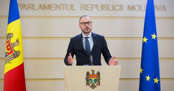 DOC // Litvinenco a contestat ordonața de refuz a lui Stoianoglo în cazul tentativei de uzurpare a puterii de către deputații PSRM-„Șor”