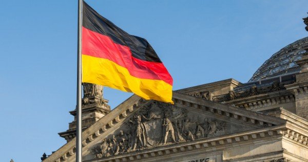 Germania va ridica mai multe restricţii pentru persoanele vaccinate împotriva COVID-19