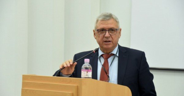 Anatol Ciubotaru, fostul director al Spitalului Republican NEAGĂ că va merge la Usatîi: Sunt ROMÂN și sunt UNIONIST convins