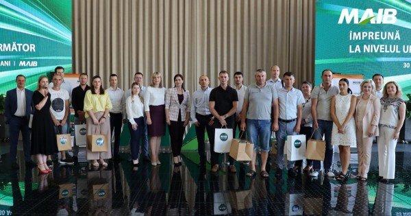 Au luat „Credite pentru tehnică” și au câștigat premii. Cine sunt cei 16 norocoși ai tombolei organizată de MAIB