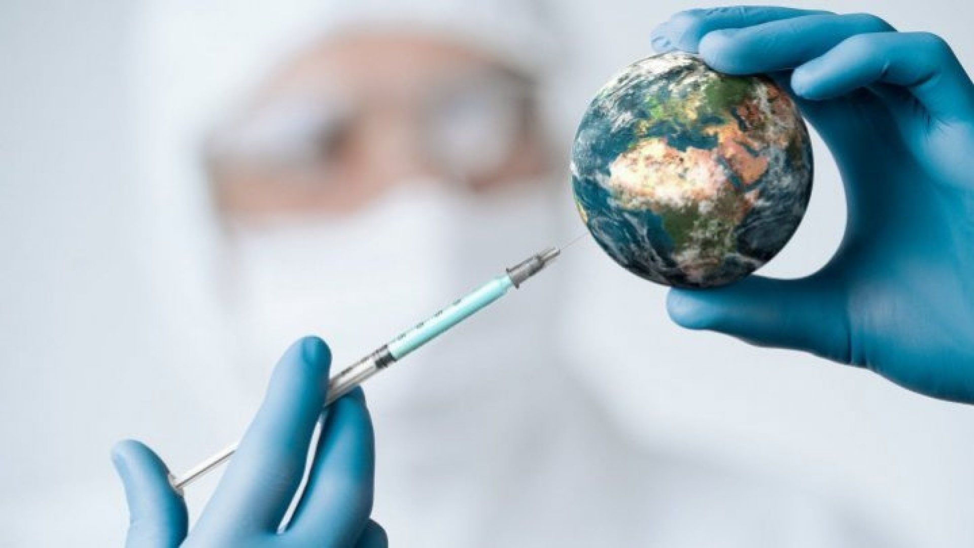 Șeful OMS: Administrarea celei de-a treia doze este ''imorală'' în condițiile în care vaccinarea stagnează în Africa