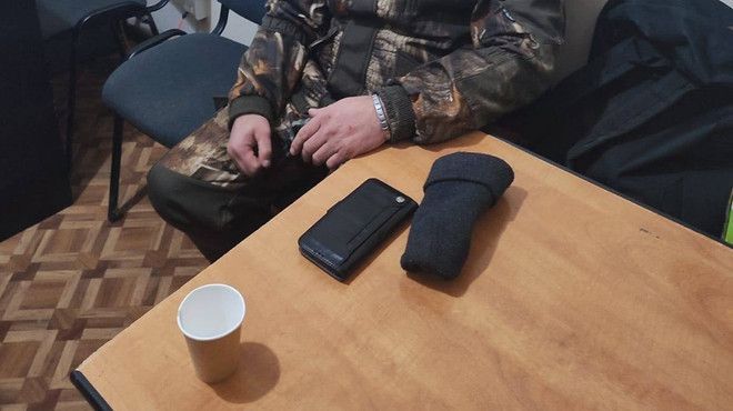 Un vânător beat din satul Pererâta, reținut pentru 72 de ore, după ce ar fi atacat un polițist de frontieră