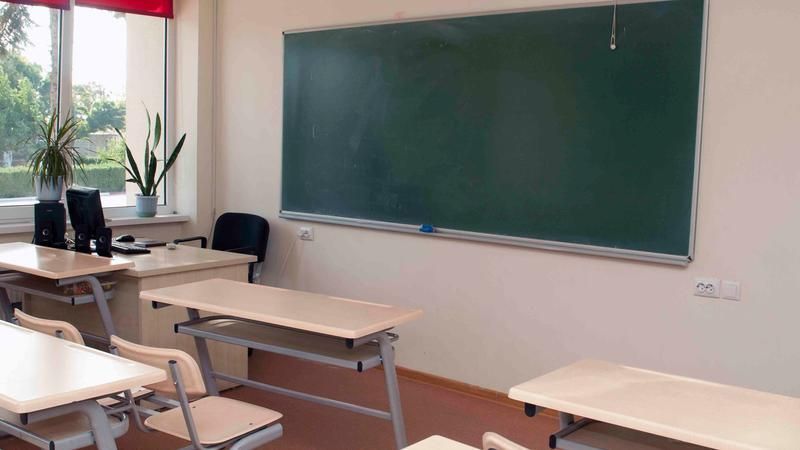 Noțiunea de bullying, introdusă în Codul Educației; 87% din elevii claselor a VI-XII-a sunt afectați de acest fenomen