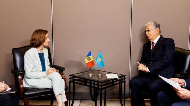 Cooperarea moldo-kazahă, discutată de Maia Sandu cu Kassym-Jomart Tokayev; Kazahstanul va avea o ambasadă la Chișinău