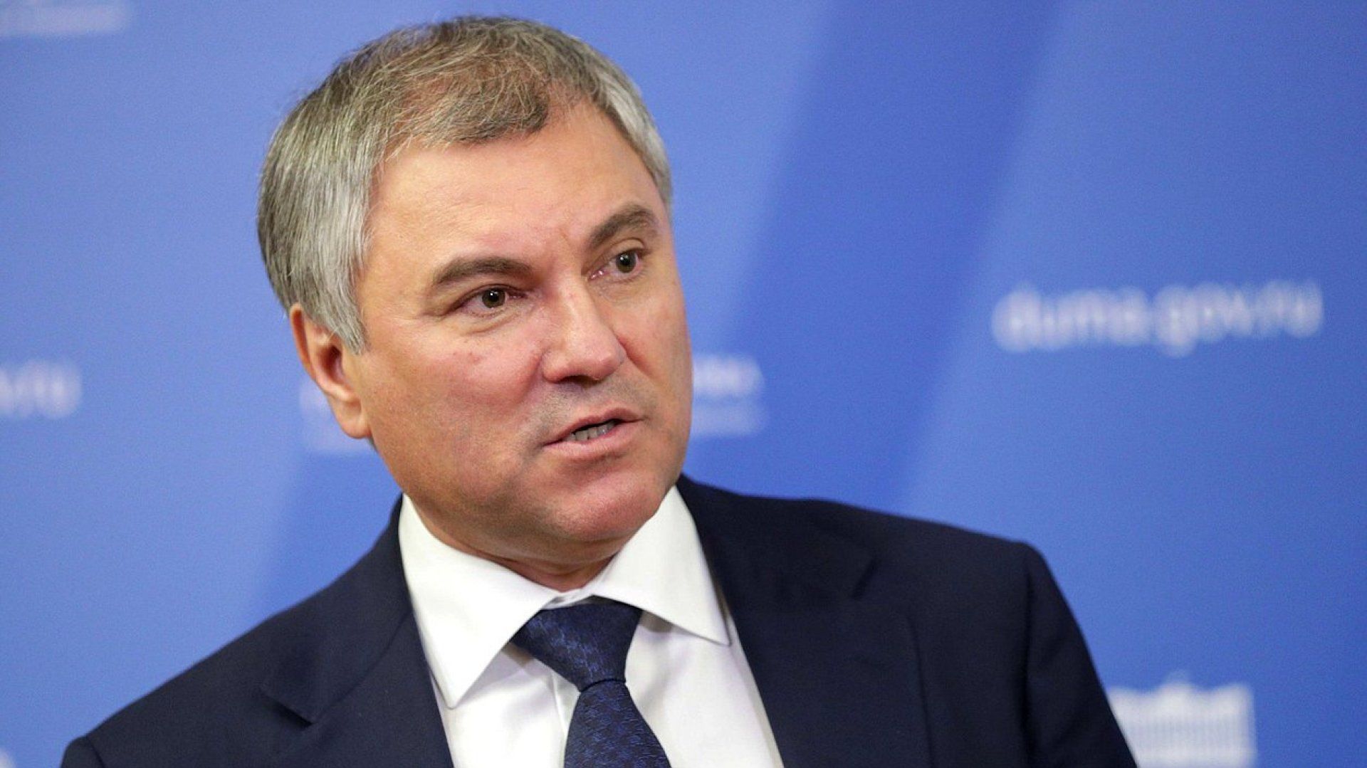 Șeful Dumei de Stat îi cheamă pe deputaţii ruși să plece la război