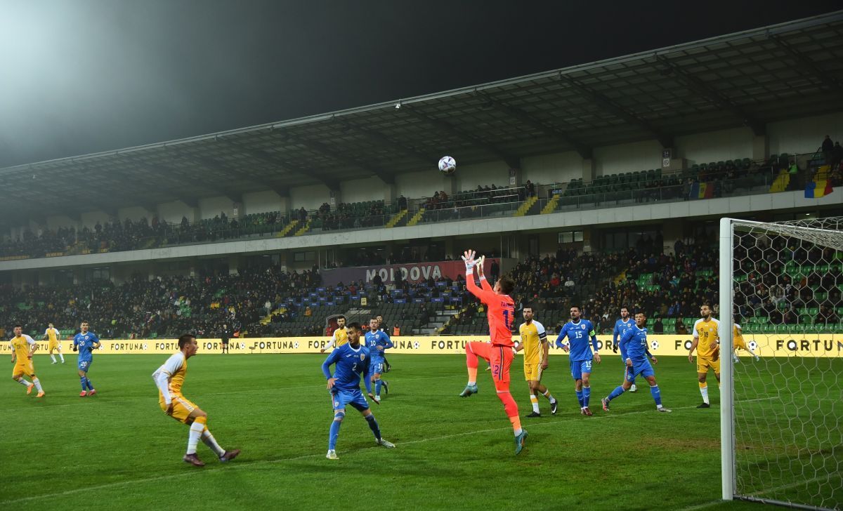 Echipa R. Moldova a fost învinsă de România într-un meci amical de fotbal