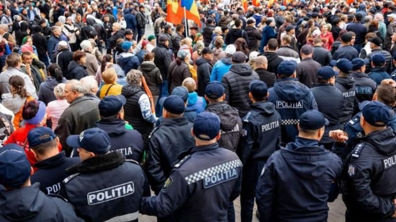 Poliția informează despre o altă manifestație a Partidului Șor și amintește organizatorilor că este interzisă blocarea benzilor de circulație și a arterelor de transport