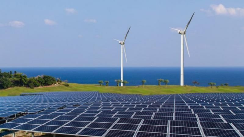 Producătorii de energie regenerabilă, în prag de faliment, fac apel la premier