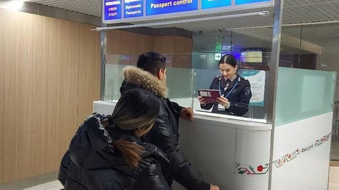 Cinci cetățeni străini, sosiți pe Aeroportul Internațional Chișinău, au primit refuz de intrare în Moldova