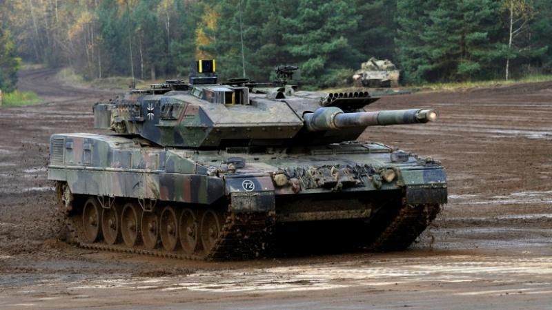 Polonia va trimite încă 60 de tancuri Twardy în Ucraina