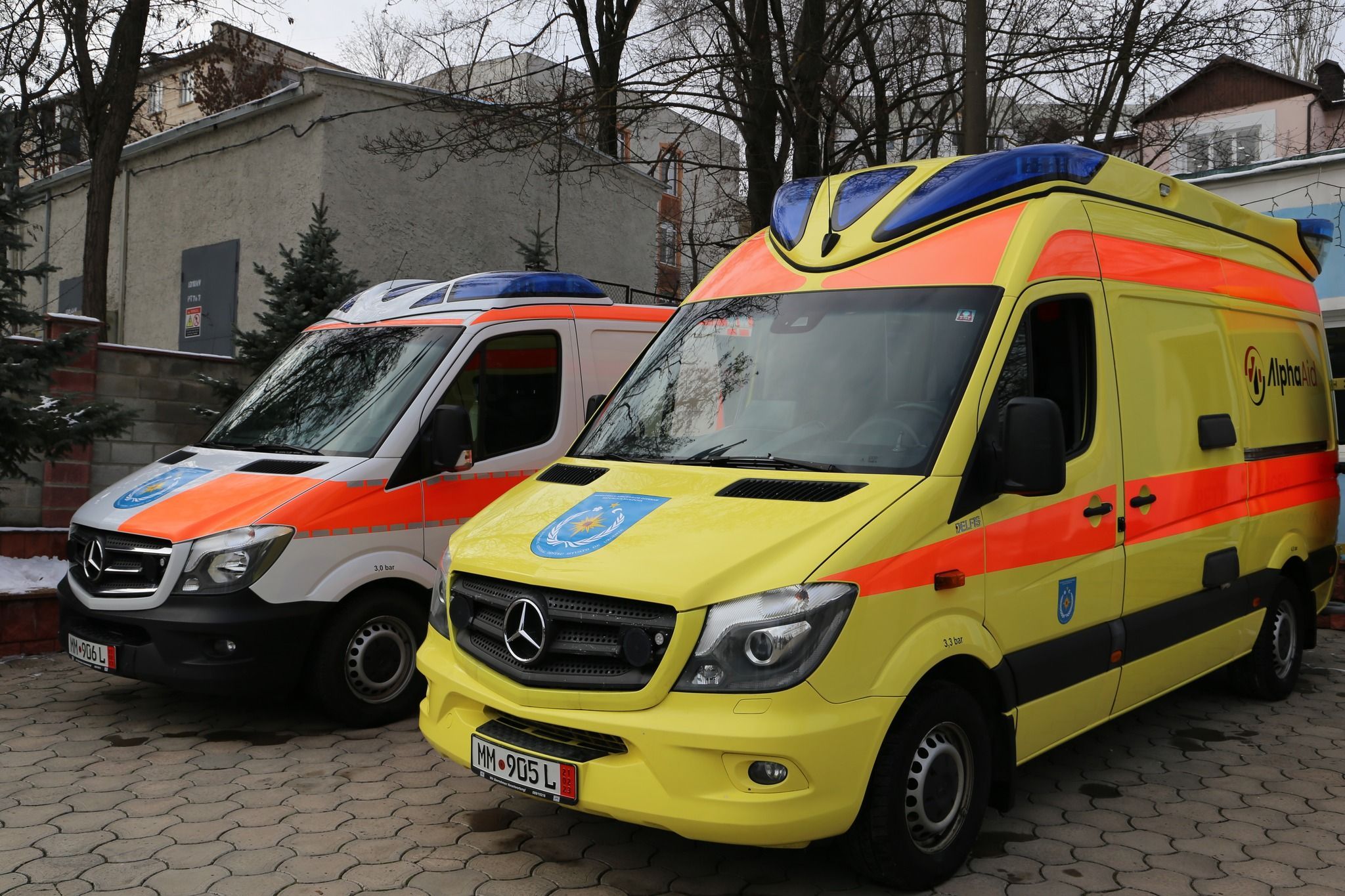 Inspectoratul General pentru Situații de Urgență a recepționat două ambulanțe din partea SUA