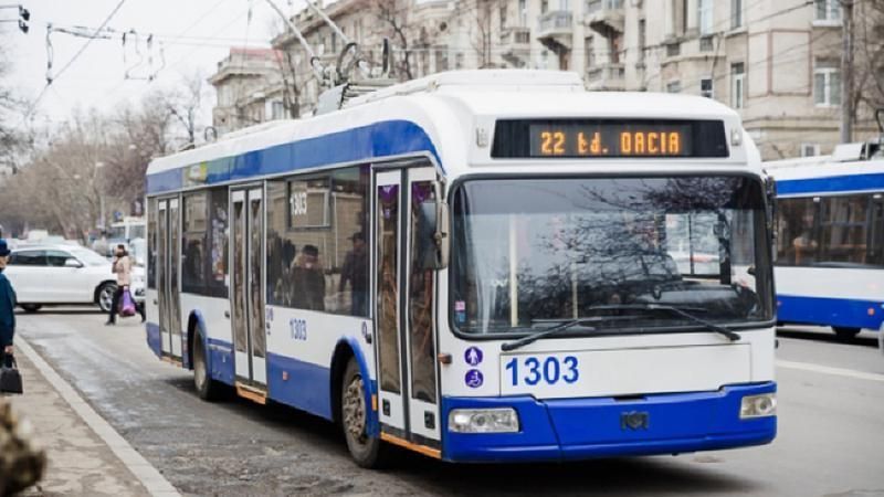Protestatarii au blocat strada Ștefan cel Mare; Cum este redirecționat transportul public