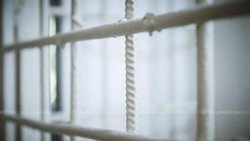 O tânără anunțată în căutare, reținută la intrarea în Penitenciarul 13; A venit să aducă provizii unui deținut