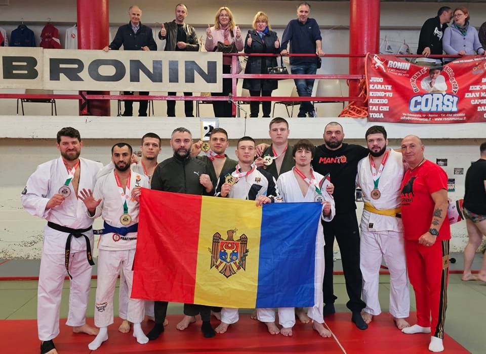 Sportivii moldoveni au obținut doar locuri de frunte la Campionatul European Hand to Hand Fighting