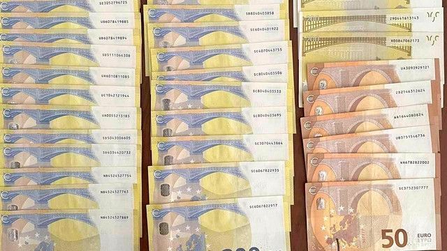 Rezultatele perchezițiilor CNA la postul de frontieră al ANSA la Giurgiulești. Au fost ridicate mijloace financiare în diferită valută – euro, dolari, hrivne, lire, lei românești și ruble