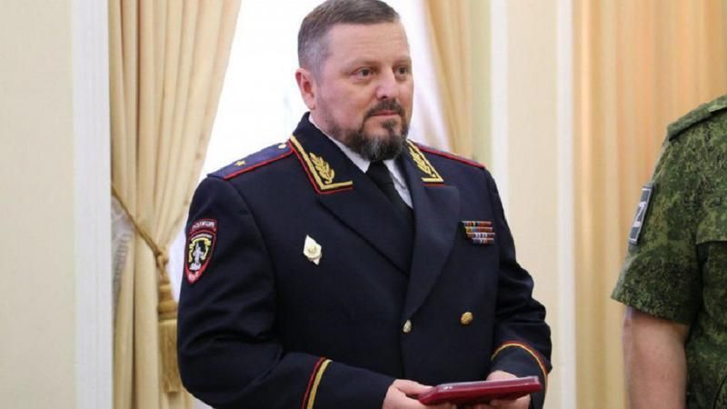 Ministrul de Interne al autoproclamatei „Republici Lugansk”, rănit într-o explozie în timp ce se afla la o frizerie