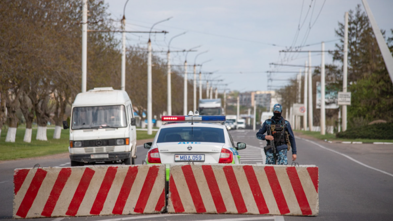 Transnistrienii încă se tem de acţiuni teroriste. Krasnoselski a prelungit codul galben de pericol