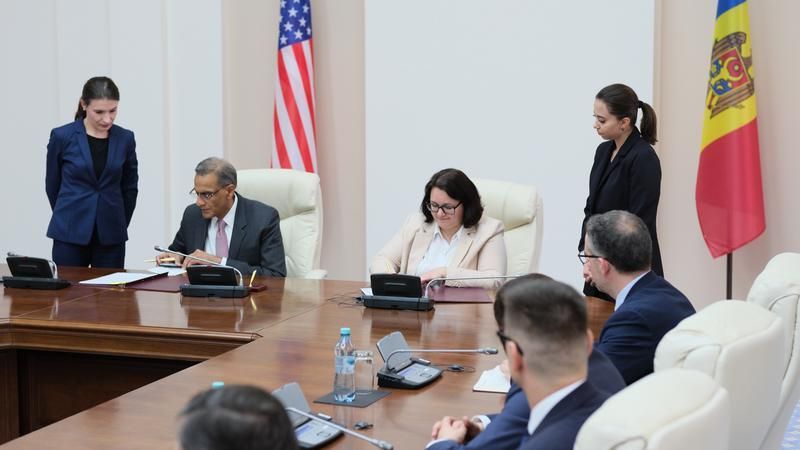 Zboruri directe dintre Moldova și SUA. Autoritățile au semnat un acord în acest sens la Chișinău