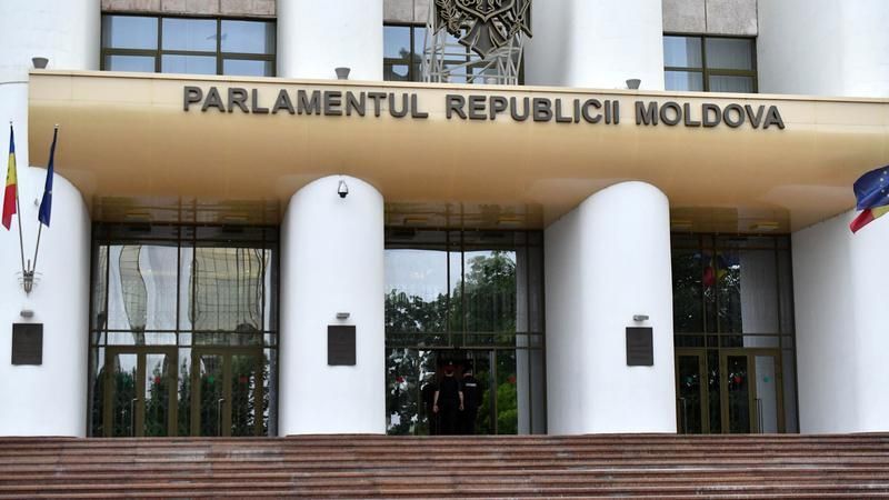Parlamentul R. Moldova împlinește 32 de ani; Au fost adoptate peste 13 500 de acte legislative