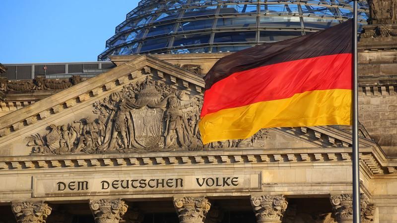 Germania închide patru consulate ale Rusiei