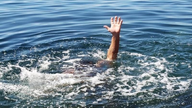 Tragedie într-o familie din Drochia. Copilul de 4 ani s-a înecat într-un râu