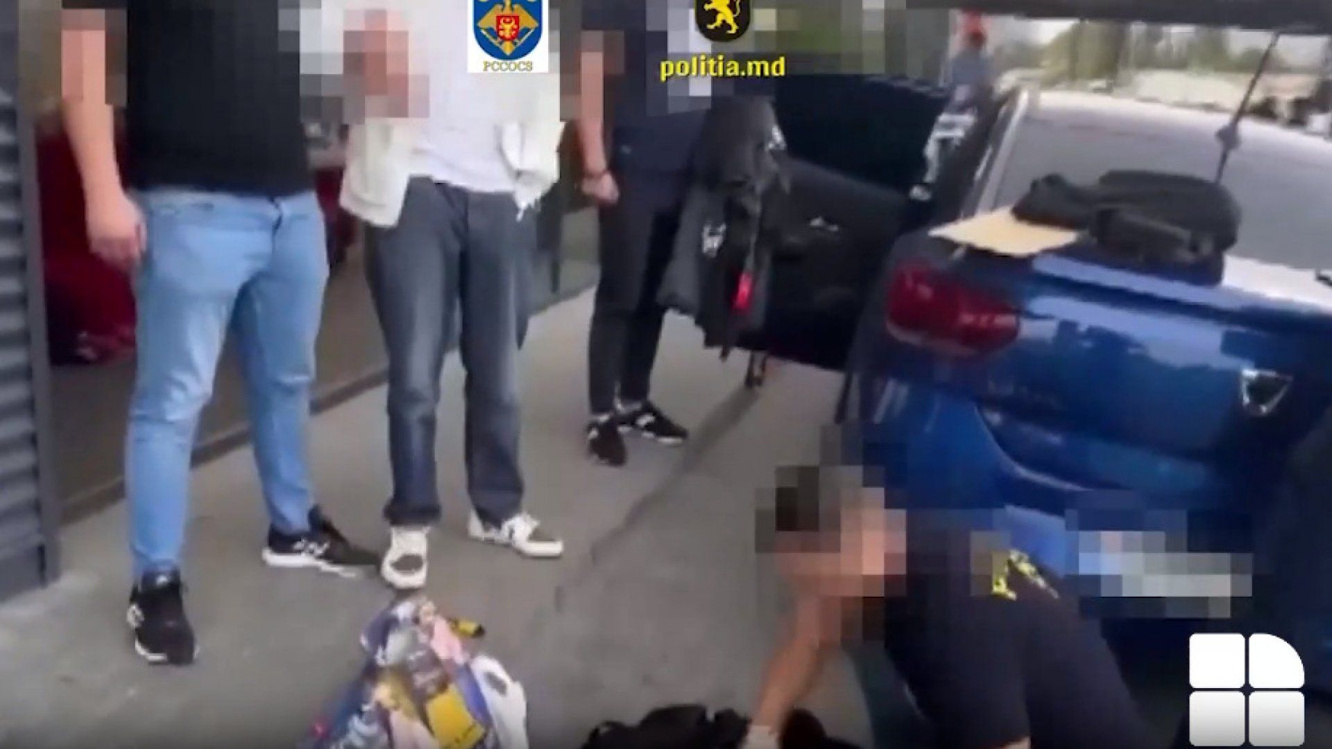 Droguri în valoare de 8 milioane de lei, depistate într-un microbuz pe ruta Odesa-Chișinău