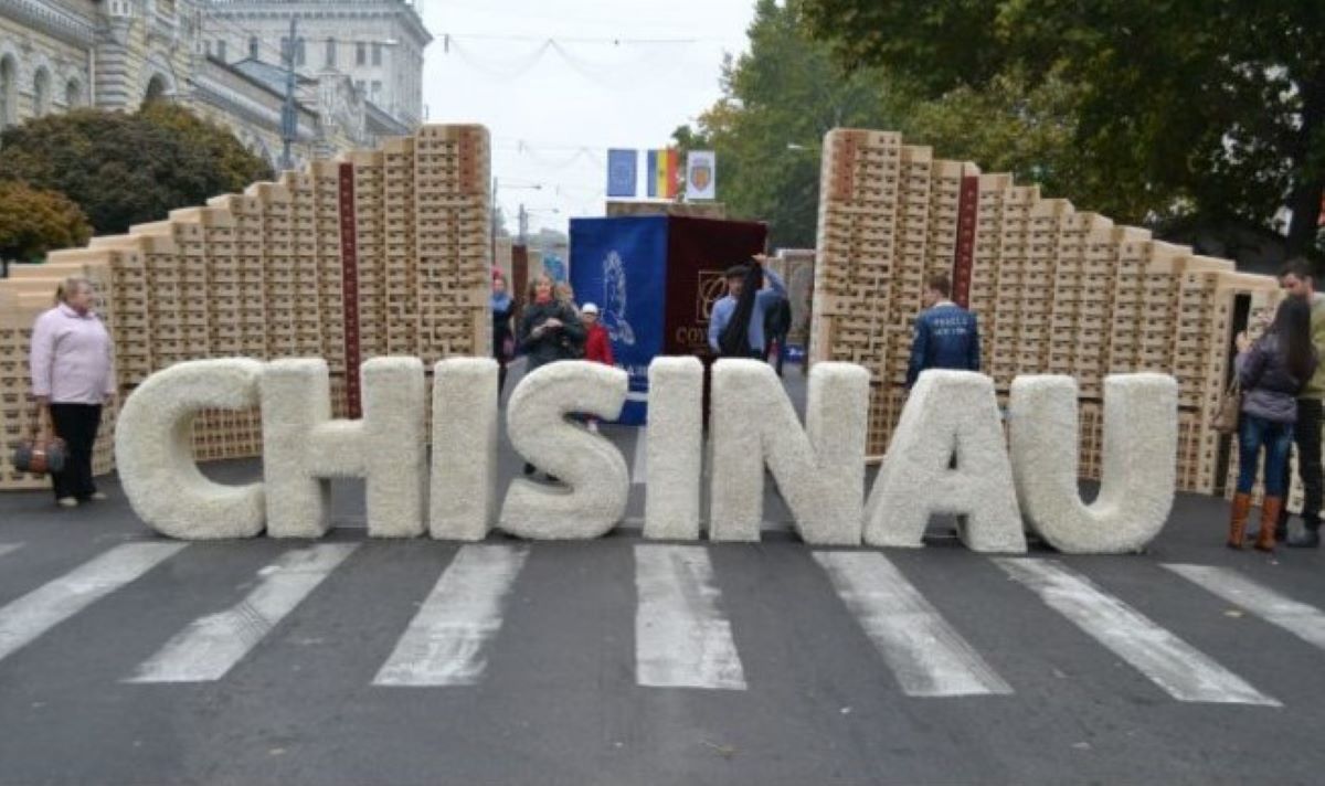 Locuitorii capitalei sărbătoresc Hramul orașului Chișinău. Programul manifestărilor