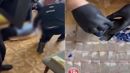 VIDEO // Captura de droguri în valoare de 350.000 de lei într-un apartament din Chișinău. Doi bărbați și o femeie sunt cercetați