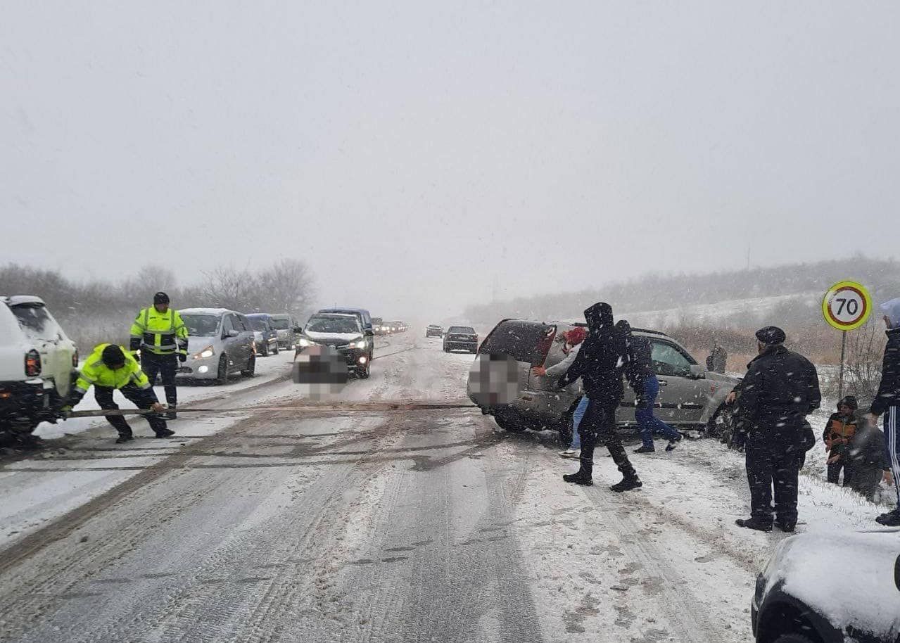 Încă un accident rutier, soldat cu un deces și trei persoane traumate, produs la Orhei