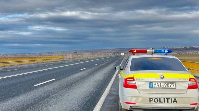 14 șoferi în stare de ebrietate, prinși de polițiști în weekend; Alți 700 au depășit limita de viteză