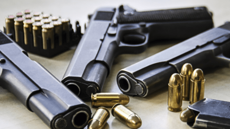 Lista armelor de foc și munițiilor interzise va fi extinsă. Un proiect de lege în acest sens, votat de Parlament în prima lectură