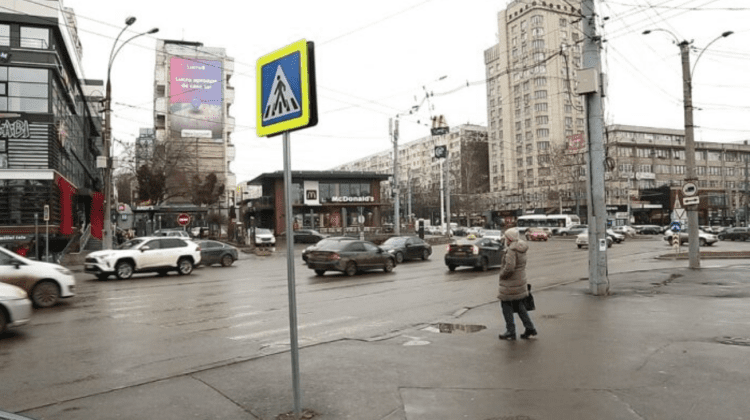 Semafoare pietonale vor fi amenajate pe strada Bogdan Voievod din Chișinău