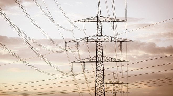 Guvernul a aprobat semnarea Acordului de împrumut cu BERD pentru construcția liniei electrice Bălți-Suceava