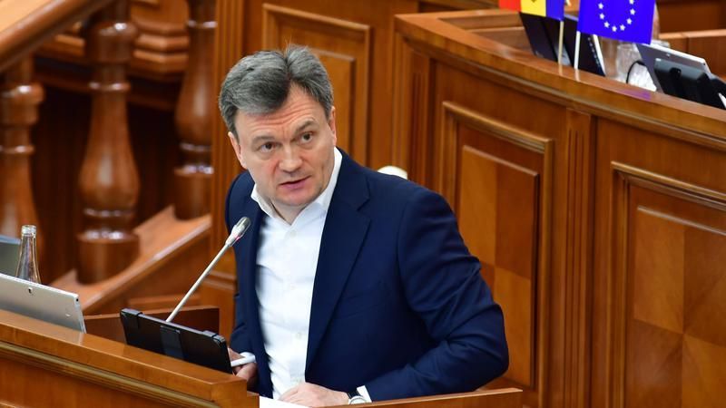 „E pace în Moldova, peste această clădire nu cad bombe, nu cad drone”; Discursul integral al lui Recean în Parlament