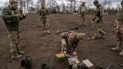 Supravieţuirea Ucrainei este în pericol, avertizează şeful Pentagonului. Germania anunţă un pachet de ajutor militar