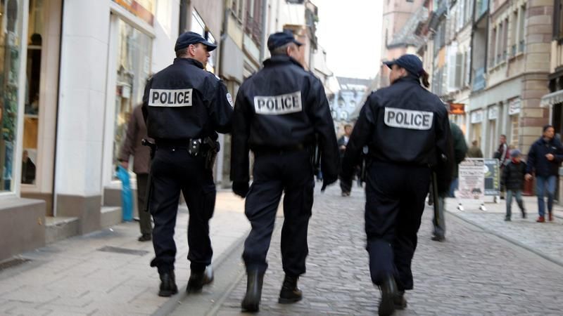 Franța ridică nivelul de alertă teroristă la maxim, după atacul terorist de la Moscova