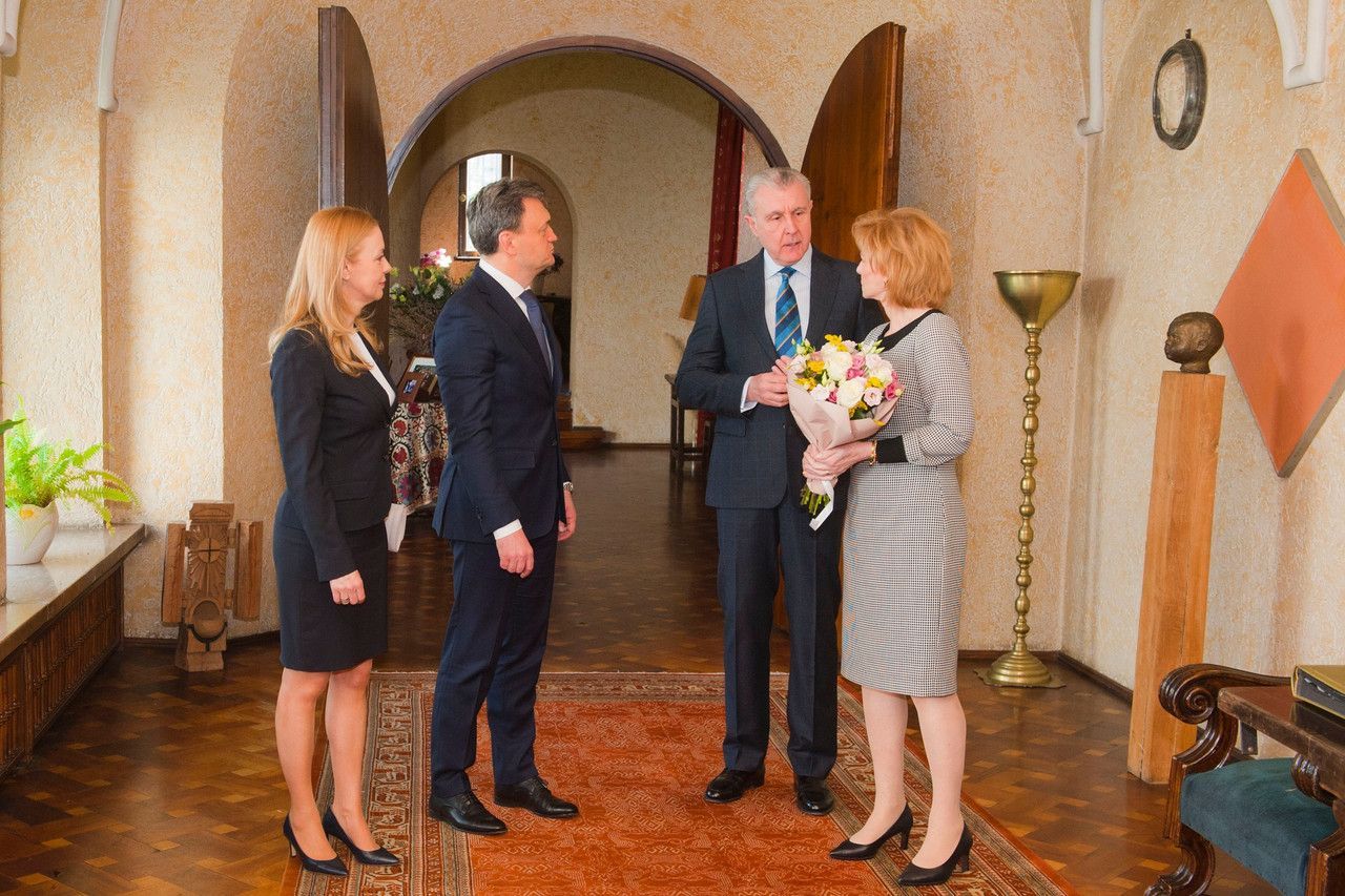 Premierul RM, în discuții cu Majestatea Sa Margareta și Alteța Sa Regală Principele Radu