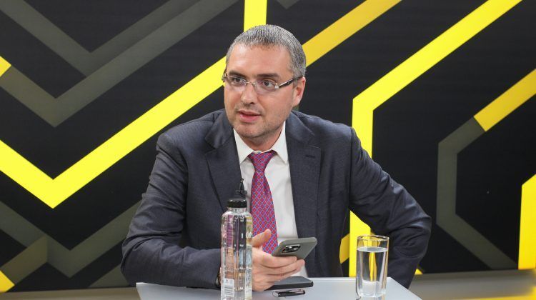 Judecătoria Chișinău a respins cererea lui Usatîi de a aplica retroactiv tariful micșorat la gaz