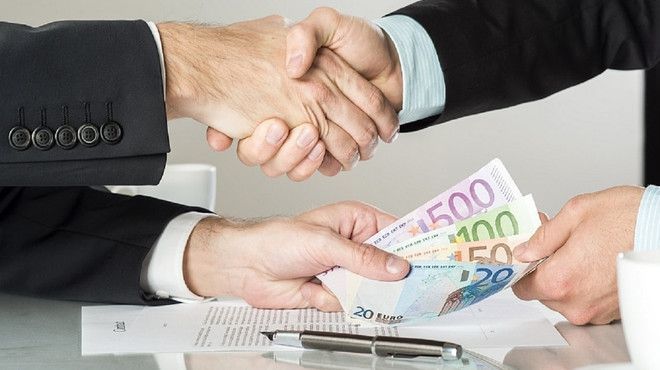 Moldovenii au recurs la mai multe împrumuturi bancare în luna martie curent