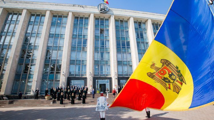 Republica Moldova marchează astăzi Ziua Drapelului Național