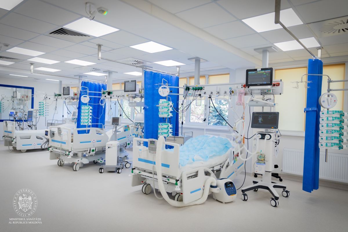 FOTO: Secția anestezie și terapie intensivă și Cabinetul de angiografie a Institutului de Medicină Urgentă, renovate capital