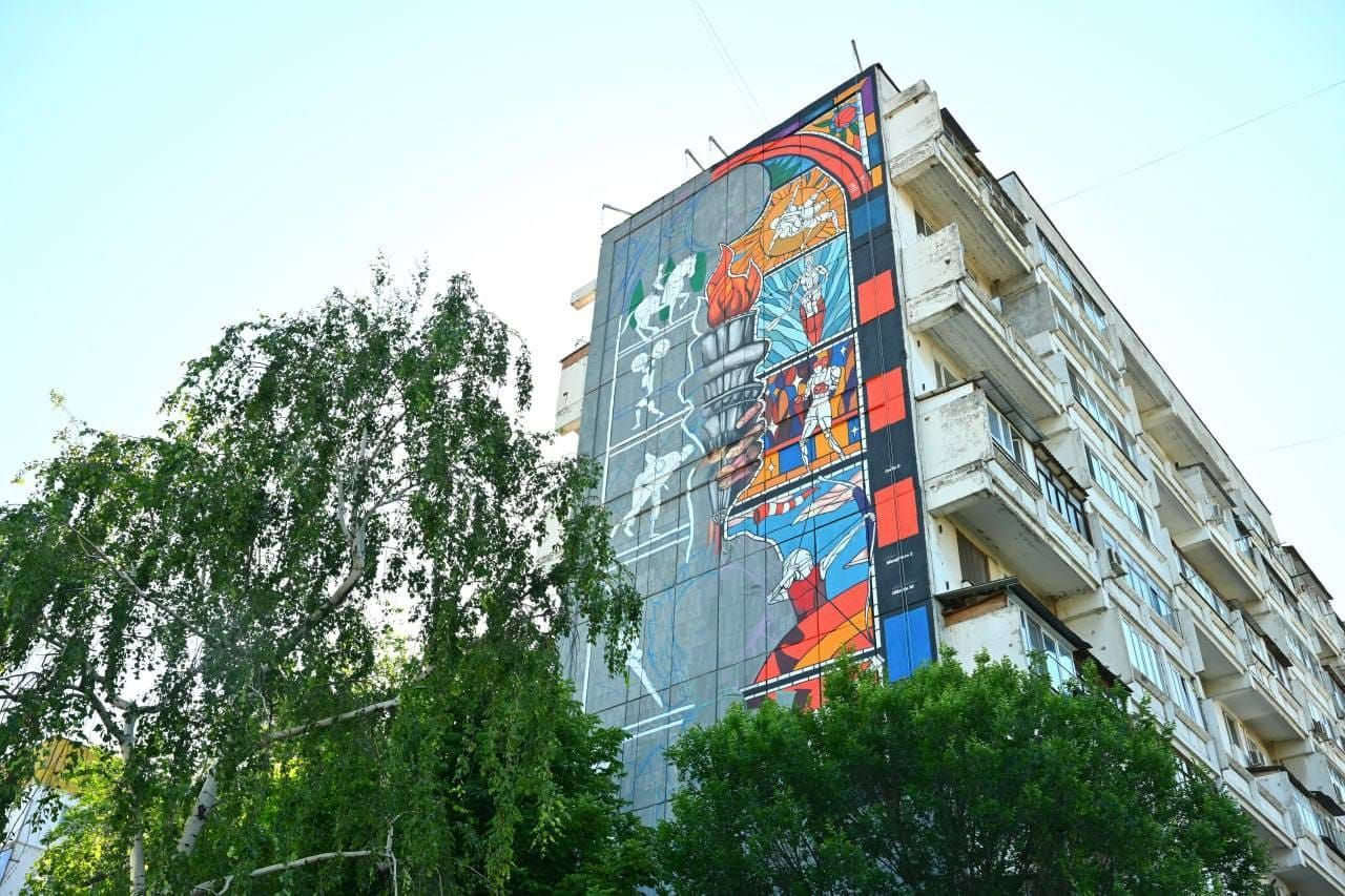 În centrul capitalei a apărut o murală care celebrează curajul și pasiunea olimpicilor